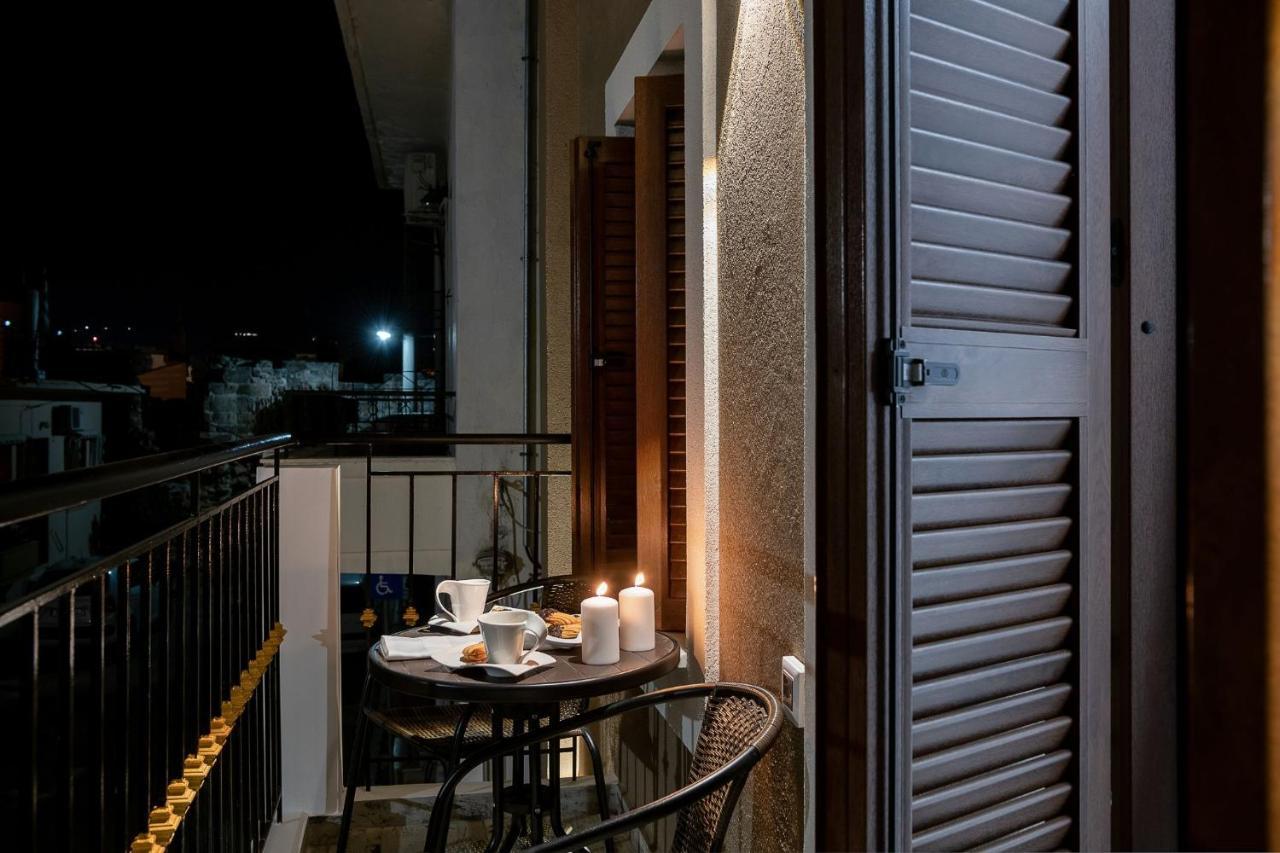 Castello Luxury Residence With Private Jacuzzi Chania  Exteriör bild